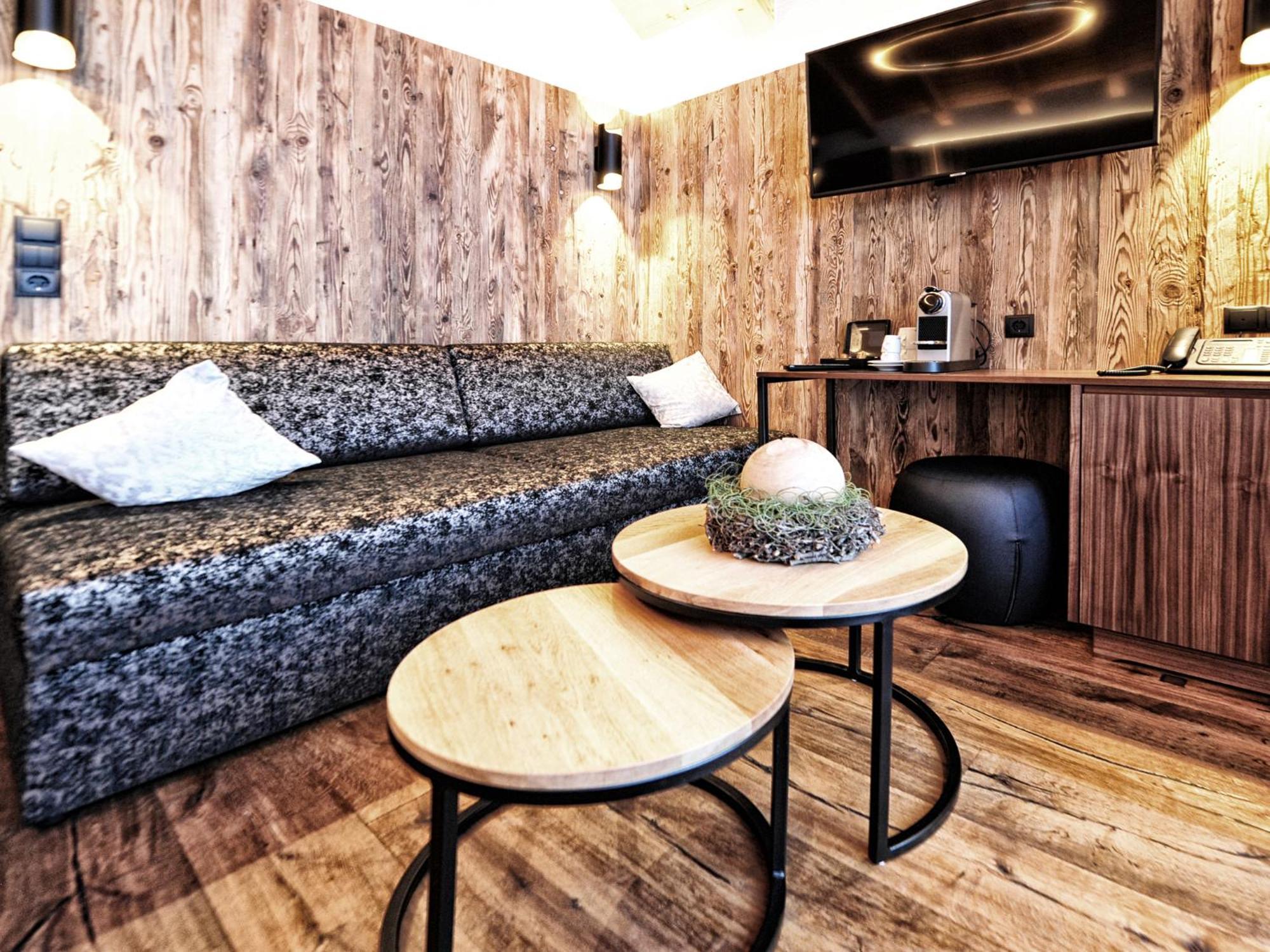 Salnerhof Superior Lifestyle Resort Ischgl Ruang foto