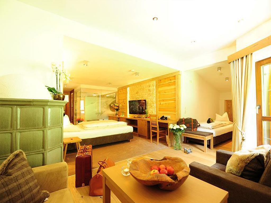 Salnerhof Superior Lifestyle Resort Ischgl Ruang foto