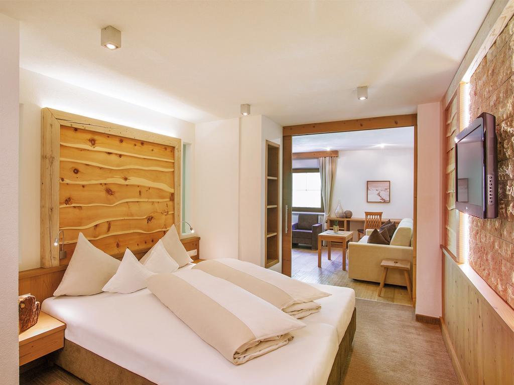 Salnerhof Superior Lifestyle Resort Ischgl Ruang foto